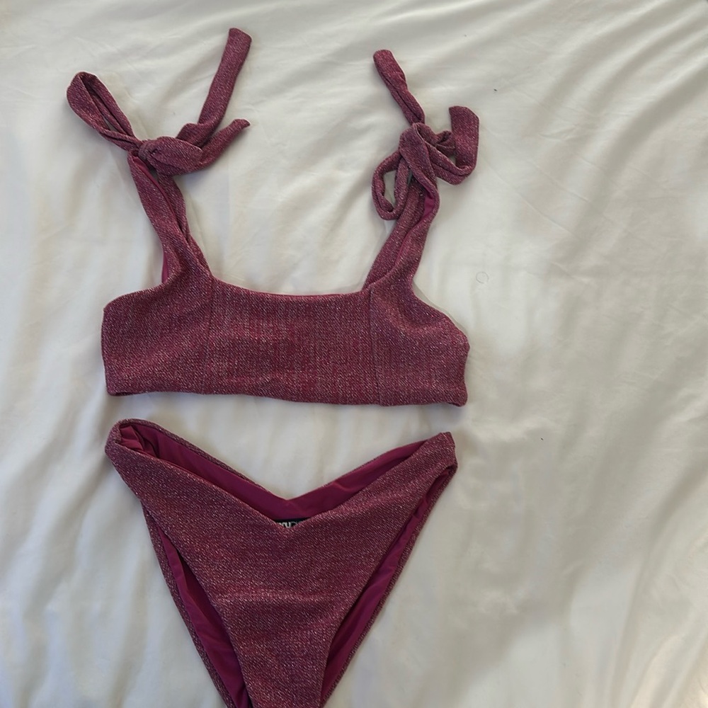 Bikini Set in Fuchsia Purple Shine
BEACH RIOT